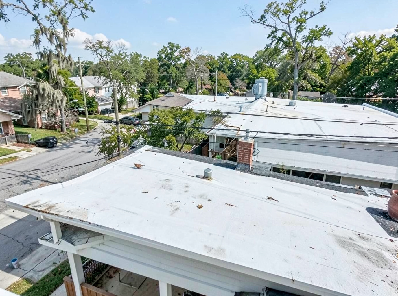 flat roof repair in Downtown Beaumont