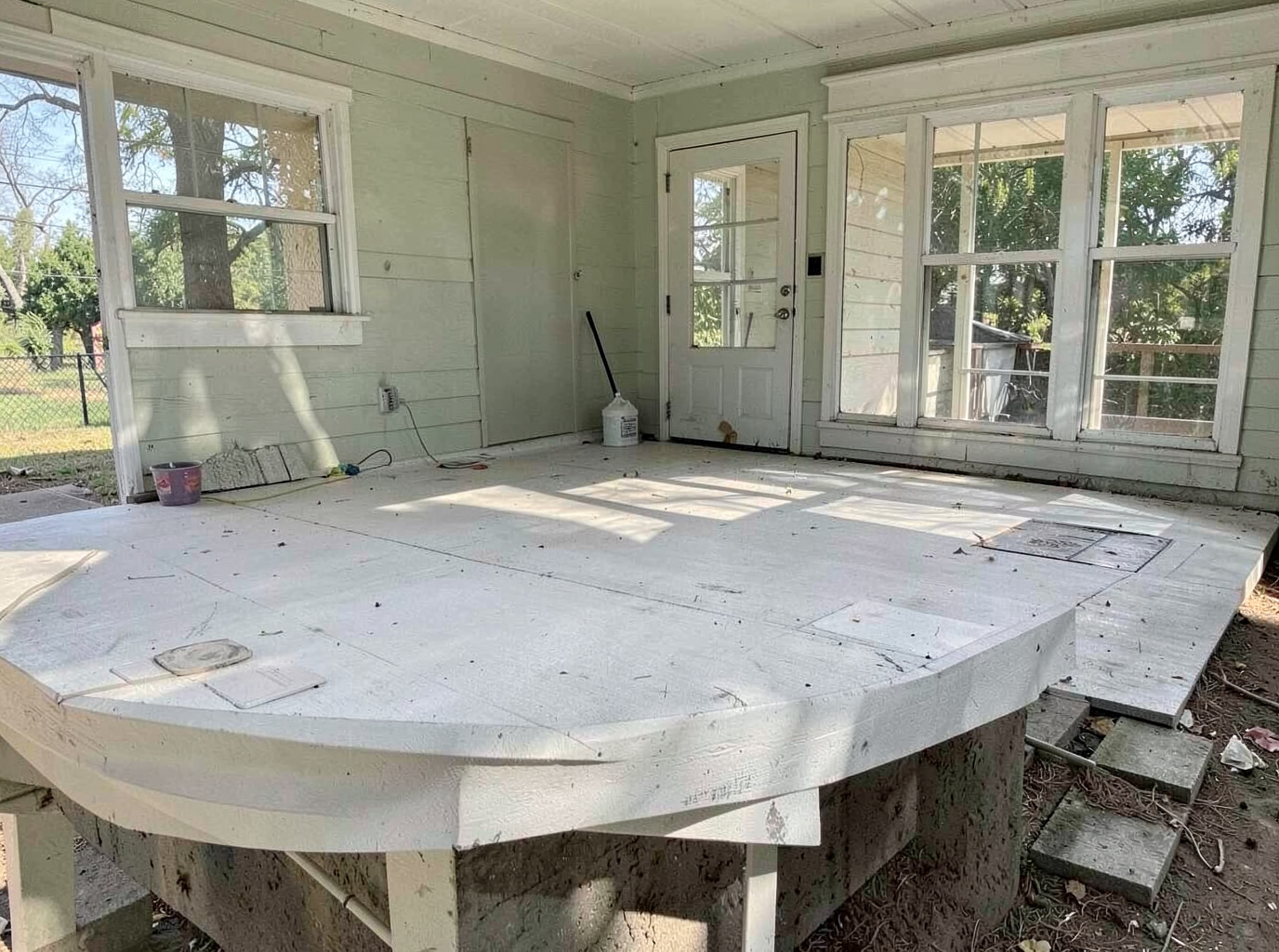 Maintaining Flat Roofs on Older Beaumont Properties